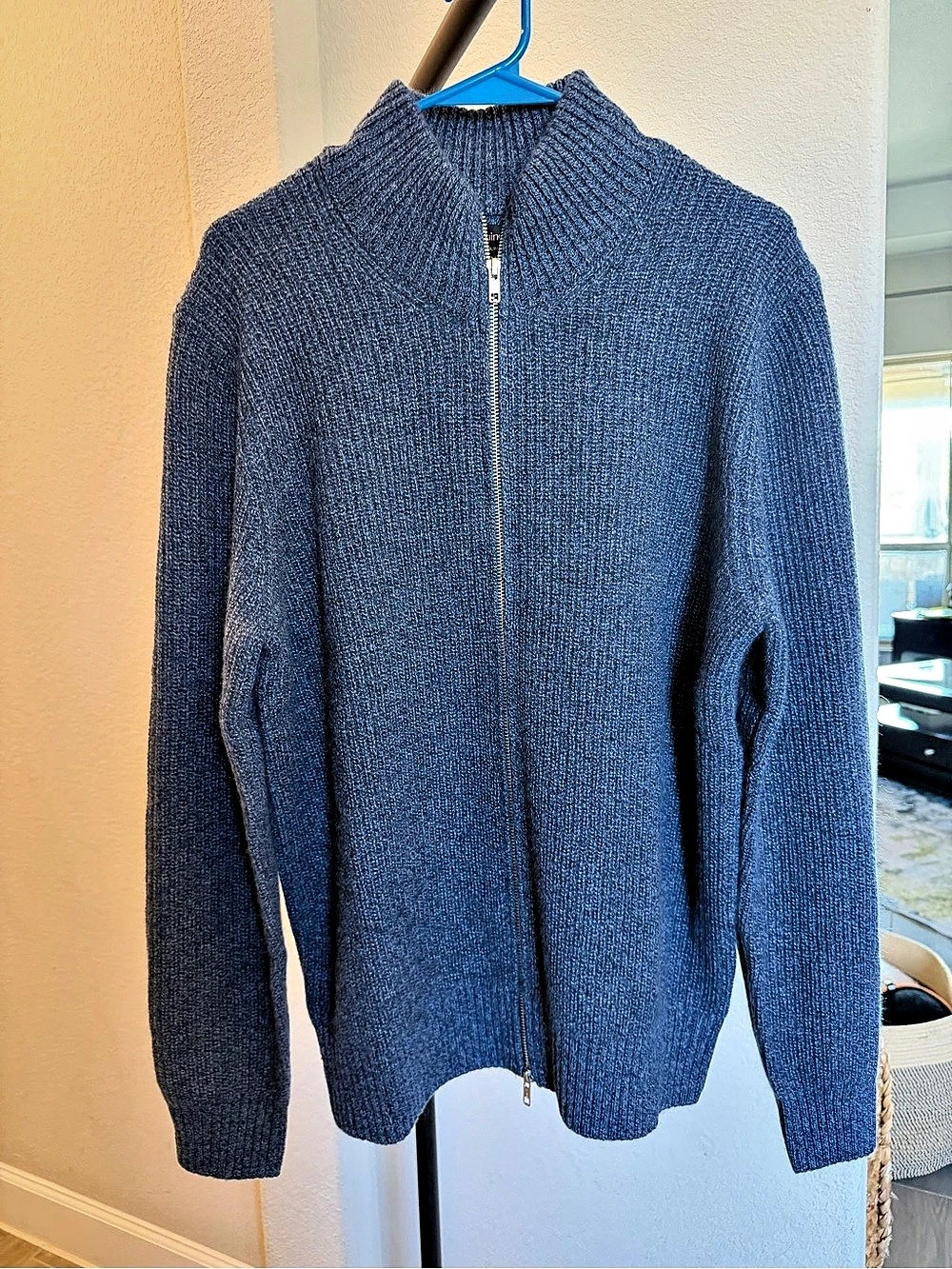 Quince Mongolian Cashmere Full Zip Sweater Cashmere Full Zip Sweater in Navy Mar